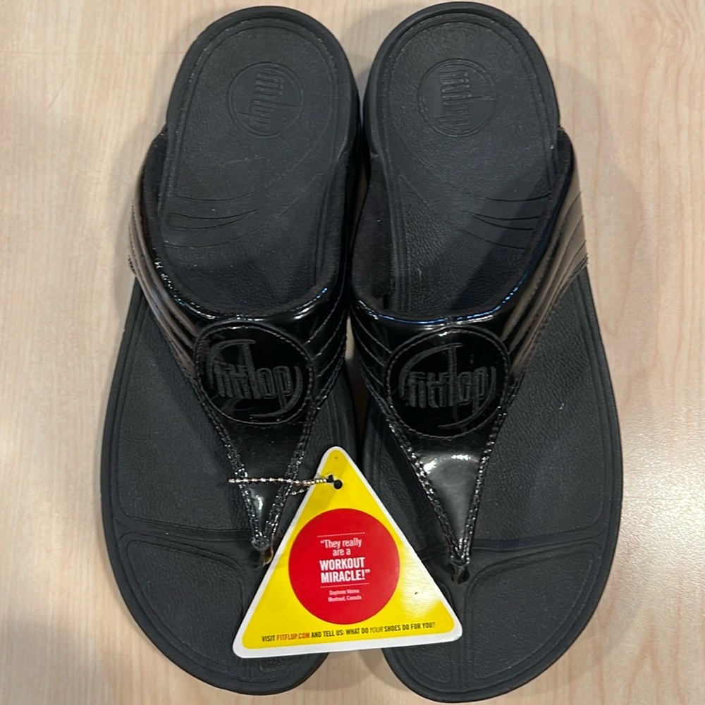 Fitflop brand shoes are known for their premium support. Treat your feet!